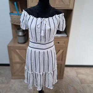 American Eagle Lg Mini Dress Off Shoulder Blue White Stripe Lined Milkmaid